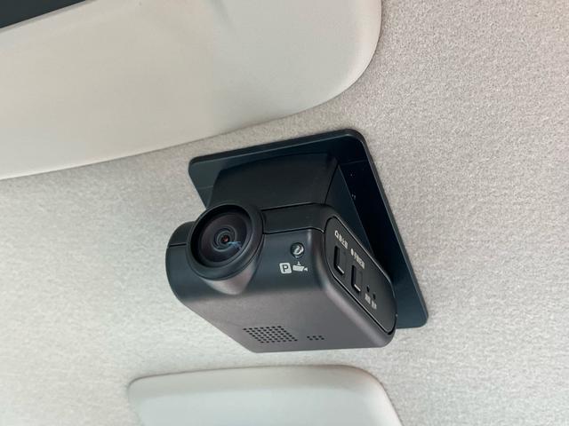 ルークス Ｘターボ　インテリジェントブレーキ　９インチナビ　Ｂｌｕｅｔｏｏｔｈ　フルセグＴＶ　両側パワースライドドア　スマートキー　ドライブレコーダー　ＥＴＣ　純正バイザー　純正マット　ＬＥＤ（8枚目）