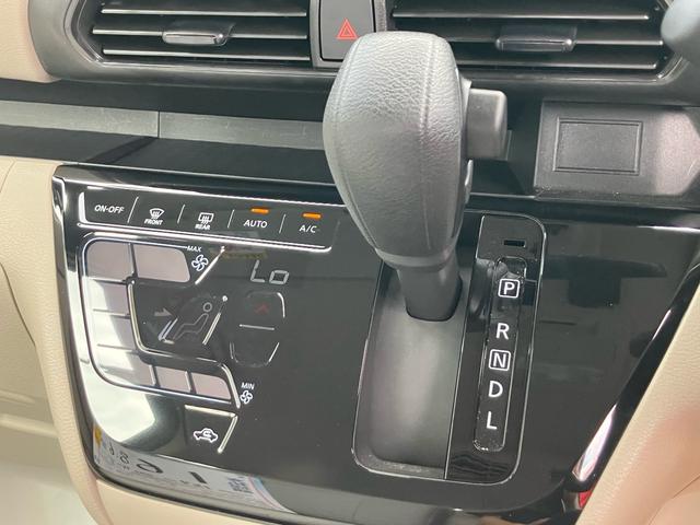 ルークス Ｘターボ　インテリジェントブレーキ　９インチナビ　Ｂｌｕｅｔｏｏｔｈ　フルセグＴＶ　両側パワースライドドア　スマートキー　ドライブレコーダー　ＥＴＣ　純正バイザー　純正マット　ＬＥＤ（12枚目）