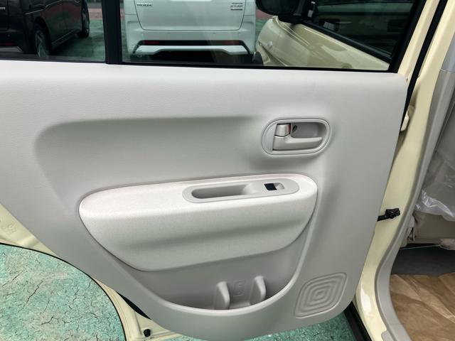 アルトラパン Ｇ　セーフティサポート　届出済み未使用車　スマートキー　プッシュスタート　シートヒーター　衝突軽減システム　純正マット　純正バイザー（17枚目）
