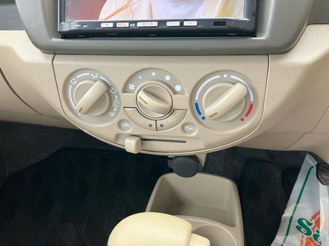 アルト F ワンセグTV SDナビ キーレス ドアバイザー フロアマット 軽自動車(5枚目)