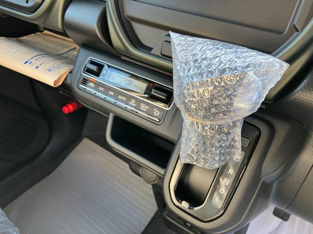 ハスラー タフワイルド 届出済未使用車 純正マットバイザー付き セーフティーサポート ルーフレール 専用アルミホイール シートヒーター キーレスプッシュスタート(25枚目)