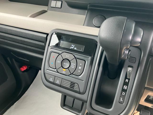 スペーシア ハイブリッドＧ　届出済未使用車　純正マット　バイザー　セーフティーサポート　オートエアコン　オートライト　ＬＥＤヘッドライト（20枚目）