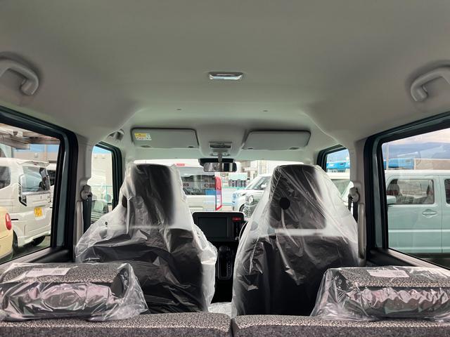 スペーシア ハイブリッドＧ　届出済未使用車　純正マット　バイザー　セーフティーサポート　オートエアコン　オートライト　ＬＥＤヘッドライト（10枚目）