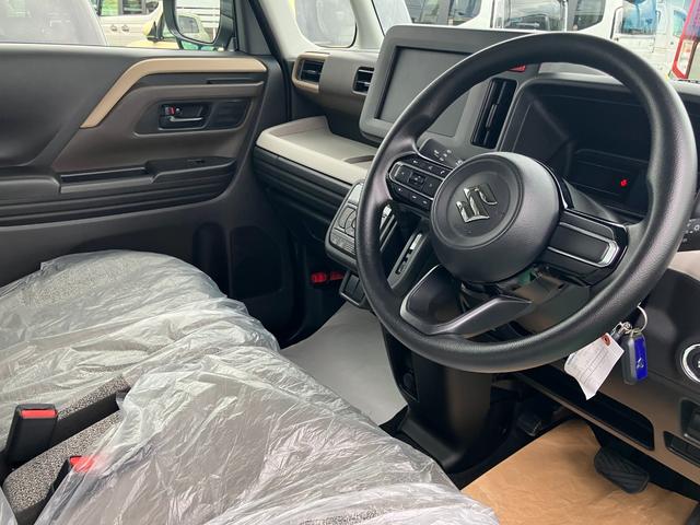 スペーシア ハイブリッドＧ　届出済未使用車　純正マット　バイザー　セーフティーサポート　オートエアコン　オートライト　ＬＥＤヘッドライト（16枚目）