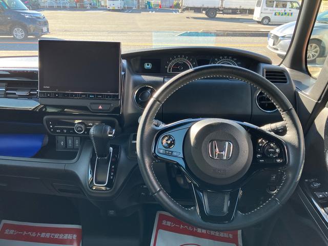 Ｎ－ＢＯＸカスタム ＥＸターボ　純正９インチナビ　バックカメラ　フルセグＴＶ　Ｂｌｕｅｔｏｏｔｈ　ＣａｒＰｌａｙ　アンドロイドオート対応　純正エンジンスターター　前後ドライブレコーダー　ＥＴＣ　両側電動スライドドア　電動パーキング（16枚目）
