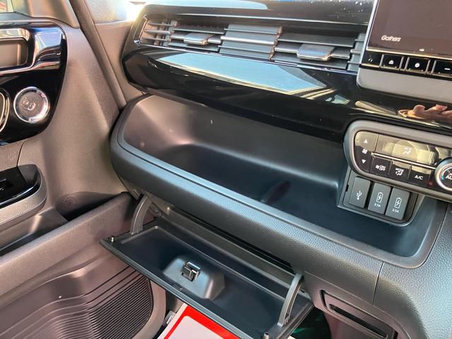 Ｎ－ＢＯＸカスタム ＥＸターボ　純正９インチナビ　バックカメラ　フルセグＴＶ　Ｂｌｕｅｔｏｏｔｈ　ＣａｒＰｌａｙ　アンドロイドオート対応　純正エンジンスターター　前後ドライブレコーダー　ＥＴＣ　両側電動スライドドア　電動パーキング（37枚目）