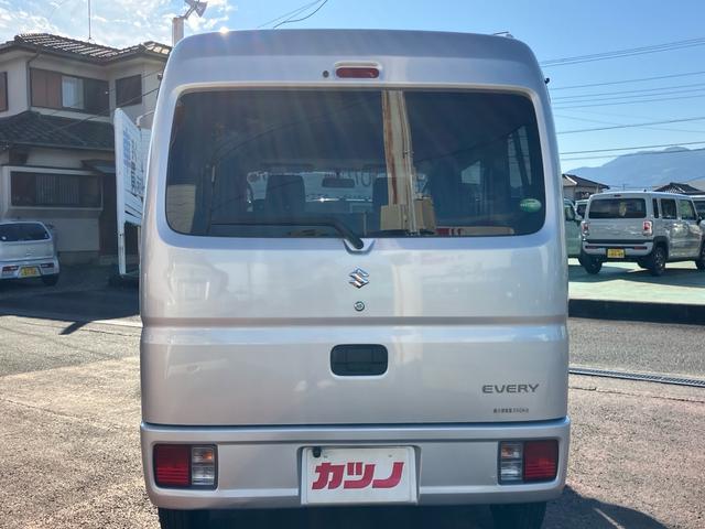 エブリイ ジョインターボ　４ＡＴ　ケンウッドメモリーナビ　バックカメラ　フルセグＴＶ　Ｂｌｕｅｔｏｏｔｈ対応　ワンオーナー車　記録簿　１年間走行無制限保証（5枚目）