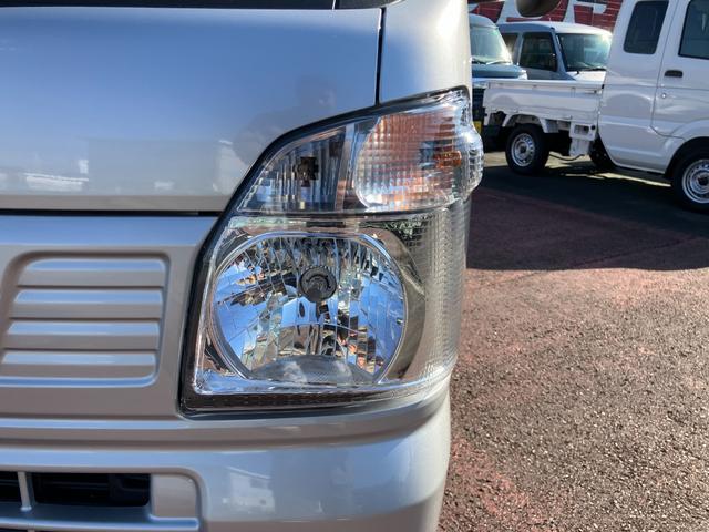 NT100クリッパートラック DX 2WD オートマ 届出済未使用車 コーナーソナー キーレスエントリー パワーウインド エアコン パワステ 新品社外ラバーマット/バイザー付き メーカー保証継承(19枚目)