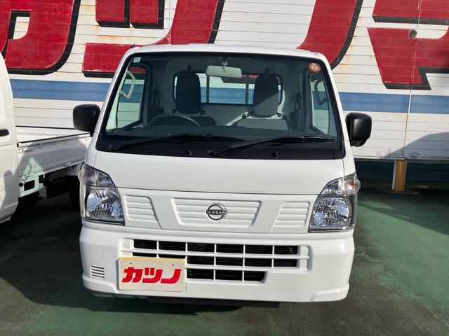 クリッパートラック ＤＸ　届出済み未使用車　オートマ　エアコン　パワーステアリング　パワーウインドウ　キーレス　アイドリングストップ　社外マット　社外バイザー（31枚目）