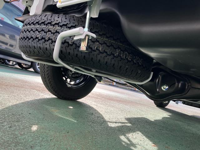 クリッパートラック ＤＸ　届出済み未使用車　オートマ　エアコン　パワーステアリング　パワーウインドウ　キーレス　アイドリングストップ　社外マット　社外バイザー（37枚目）