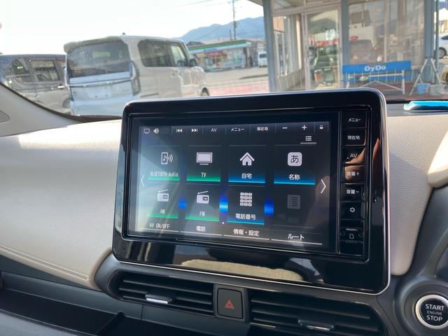 デイズ Ｘ　インテリジェントエマージェンシーブレーキ　ドライブレコーダー　全方位カメラ　スマートキー　プッシュスタート　ＥＴＣ　Ｂｌｕｅｔｏｏｔｈ　フルセグＴＶ　アルミホイール　純正マット　純正バイザー（5枚目）