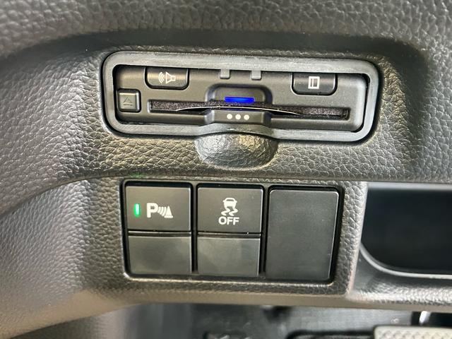 Ｎ－ＢＯＸカスタム Ｌターボ　ホンダセンシング　両側パワースライドドア　８インチナビ　バックカメラ　Ｂｌｕｅｔｏｏｔｈ　フルセグＴＶ　ＥＴＣ衝突軽減システム（10枚目）