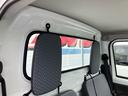 ＤＸ　届出済み未使用車オートマ　エアコン　パワーステアリング　パワーウインドウ　キーレス　バックソナー　社外バイザー　社外マット　軽トラック（17枚目）