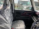 ハイブリッドＧＳ　セーフティサポート　届出済み未使用車　片側パワースライドドア　シートヒーター　スマートキー　プッシュスタート　オートライト　アルミホイール　純正バイザー　純正マット（21枚目）