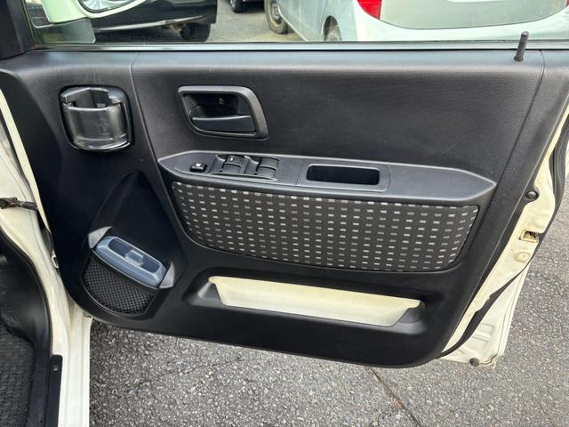 オッティ Ｅ　内外装清掃済み　室内除菌済み　スチーム清掃　キーレス　オートマ　社外アルミ　スタッドレス　ベンチシート　軽自動車（16枚目）