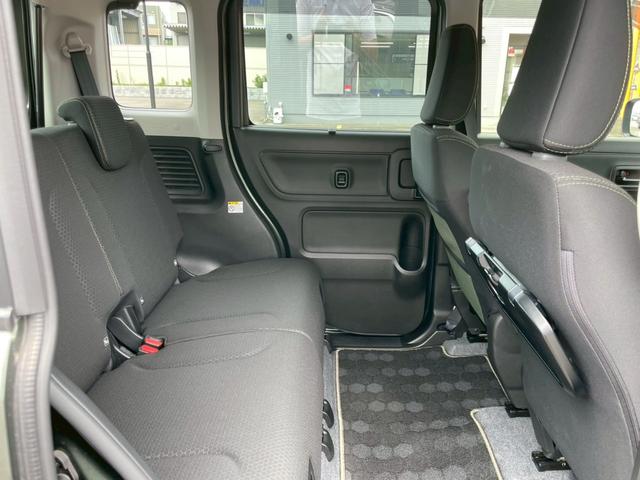 スペーシアギア ハイブリッドＸＺ　シートヒター　キーレススタートシステム　スマートキーシステム　横滑防止装置　車線逸脱警報装置　オートクルーズ　フルフラット　ＬＥＤ　ＡＡＣ　エアバック　パワーウィンドウ　セキュリティアラーム　ＡＢＳ（33枚目）