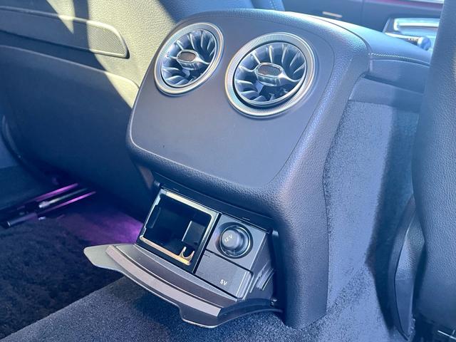 ＣＬＳクラス ＣＬＳ５３　４マチック＋　シートヒーター　シートエアコン　パワーシート　　Ｂｌｕｅｔｏｏｔｈ　ＴＶ　ＥＴＣ　サンルーフ　ブルメスター　３６０カメラ　前後ドラレコ（29枚目）