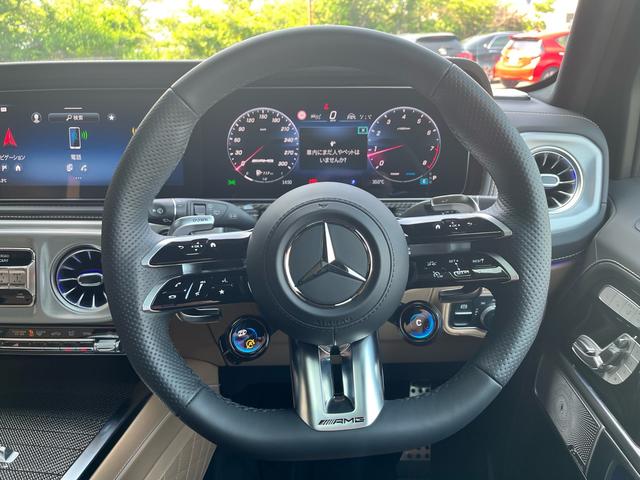 Ｇクラス Ｇ６３　ＭＡＮＵＦＡＫＴＵＲプログラムプラス　ＭＡＮＵＦＡＫＴＵＲインテリアプラスパッケージカタラーナベージュ　ナイトパッケージ　カーボンファイバーインテリア　２２インチＡＭＧホイールＲＪ８　Ｄインナーミラー（18枚目）