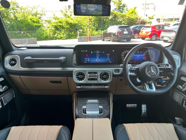 Ｇクラス Ｇ６３　ＭＡＮＵＦＡＫＴＵＲプログラムプラス　ＭＡＮＵＦＡＫＴＵＲインテリアプラスパッケージカタラーナベージュ　ナイトパッケージ　カーボンファイバーインテリア　２２インチＡＭＧホイールＲＪ８　Ｄインナーミラー（24枚目）