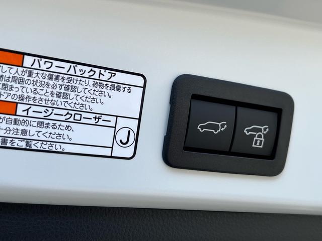 カローラクロス ハイブリッド　Ｚ　改良後　モデリスタエアロ　パノラマルーフ　パノラミックビュー　安心降車アシスト　アドバンストパーク　アダプティブハイビーム　ブラインドスポットモニター　寒冷地　おくだけ充電　ステアリングヒーター（15枚目）