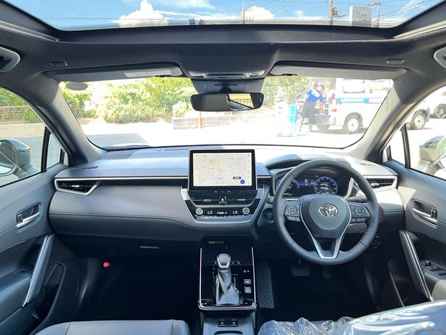 カローラクロス ハイブリッド　Ｚ　改良後　モデリスタエアロ　パノラマルーフ　パノラミックビュー　安心降車アシスト　アドバンストパーク　アダプティブハイビーム　ブラインドスポットモニター　寒冷地　おくだけ充電　ステアリングヒーター（18枚目）