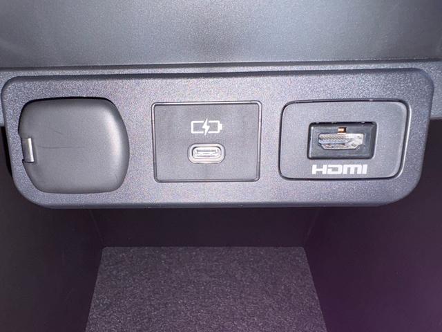 アルファード Z モデリスタエアロ シグネチャーイルミ グリル JBLサウンド 左右独立ムーンルーフ デジタルインナーミラー トヨタチームメイトアドバンストパーク カラーヘッドアップディスプレイ 登録済未使用車(42枚目)