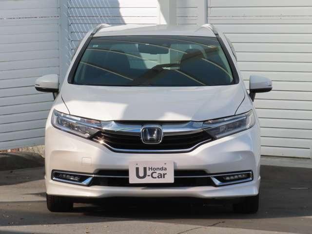 シャトル ハイブリッドZ ホンダセンシング 1年間走行距離無制限保証付き ナビ フルセグ 前後ドラレコ Rカメラ ETC LED AW フロントフォグランプ ルーフレール スマートキー シートヒーター DVD CD ミュージックプレイヤー接続可(5枚目)