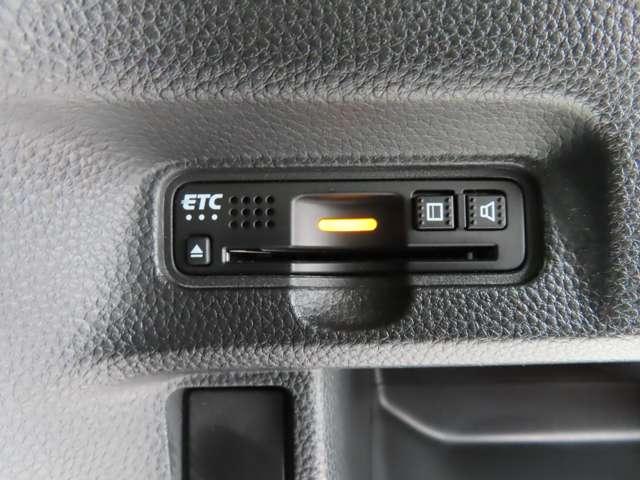 Ｎ－ＢＯＸカスタム Ｇ・Ｌターボホンダセンシング　１年間走行距離無制限保証付き　ナビ　フルセグ　ドラレコ　Ｒカメラ　ＥＴＣ　ＡＷ　スマートキー　パワーウインドウ　ベンチシート　ＬＥＤヘッドライト　両側電動スライドドア（18枚目）