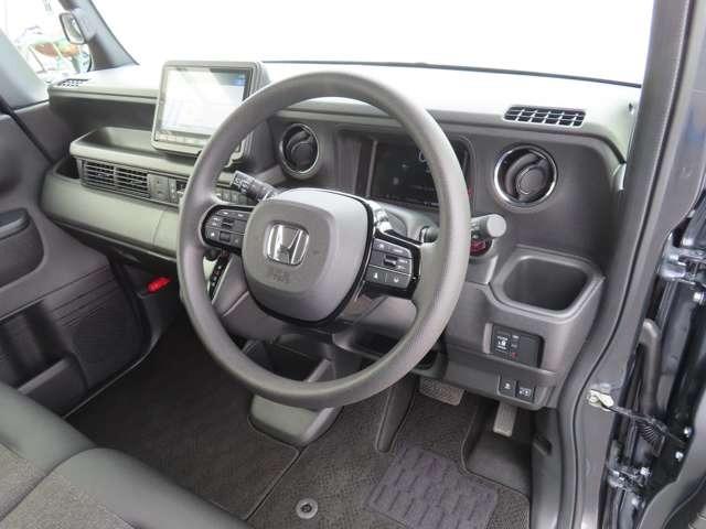 Ｎ－ＢＯＸカスタム 　ナビ　フルセグ　Ｒカメラ　ＥＴＣ　ＬＥＤ　ＡＷ　両側（片側のみ電動）スライドドア　スマートキー　ベンチシート　シートヒーター　フルフラットシート　ミュージックプレイヤー接続可　衝突被害軽減ブレーキ（11枚目）