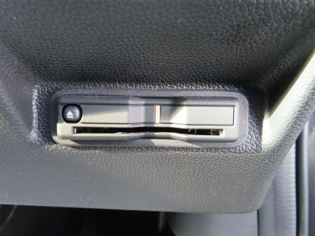 フリード Ｇ　ナビ　フルセグ　前後ドラレコ　Ｒカメラ　ＥＴＣ　ＬＥＤ　ＡＷ　両側（電動）スライドドア　スマートキー　３列シート　ウォークスルー　シートヒーター　ＤＶＤ　ＣＤ　ミュージックサーバー　盗難防止装置（17枚目）