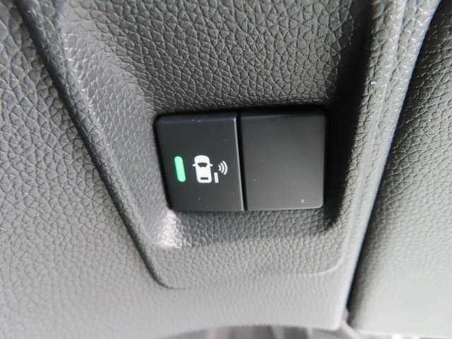 フリード Ｇ　ナビ　フルセグ　前後ドラレコ　Ｒカメラ　ＥＴＣ　ＬＥＤ　ＡＷ　両側（電動）スライドドア　スマートキー　３列シート　ウォークスルー　シートヒーター　ＤＶＤ　ＣＤ　ミュージックサーバー　盗難防止装置（20枚目）