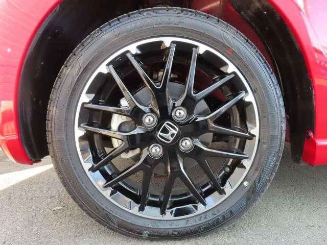 Ｎ－ＢＯＸカスタム ターボコーディネートスタイル　モノトーン　ナビ　フルセグ　前後ドラレコ　Ｒカメラ　ＥＴＣ　ＬＥＤ　ＡＷ　両側電動スライドドア　シートヒーター　過給器設定モデル（8枚目）