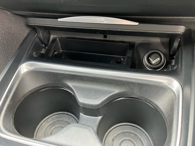 ３シリーズ ３２０ｄツーリング　ドライブレコーダー　ＥＴＣ　正規輸入車　右ハンドル　バックカメラ　ナビ　スマートキー　プッシュスタート　アルミホイール（11枚目）