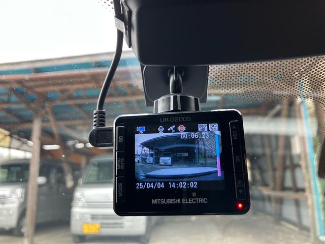 ３シリーズ ３２０ｄツーリング　ドライブレコーダー　ＥＴＣ　正規輸入車　右ハンドル　バックカメラ　ナビ　スマートキー　プッシュスタート　アルミホイール（16枚目）