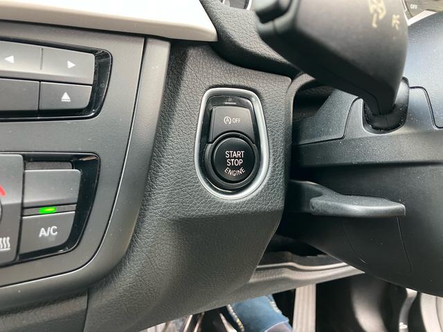 ３シリーズ ３２０ｄツーリング　ドライブレコーダー　ＥＴＣ　正規輸入車　右ハンドル　バックカメラ　ナビ　スマートキー　プッシュスタート　アルミホイール（18枚目）