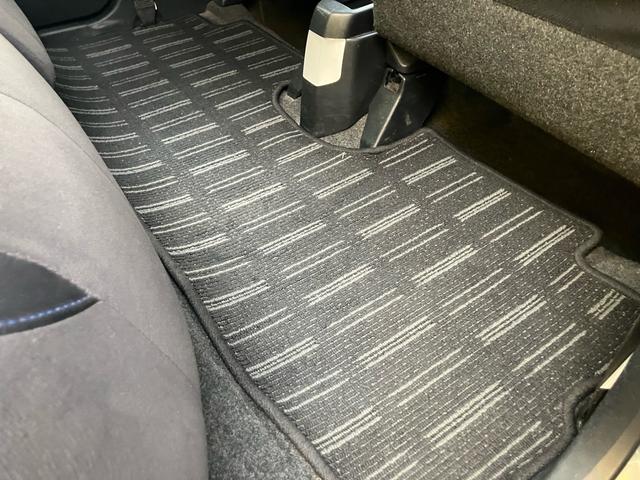 タントエグゼ カスタムＲＳ　フルセグ　ナビ　スマートキー　ＥＴＣ　ドアバイザー　フロアマット　アルミホイール　電動格納ミラー　ウインカーミラー　フォグランプ（22枚目）