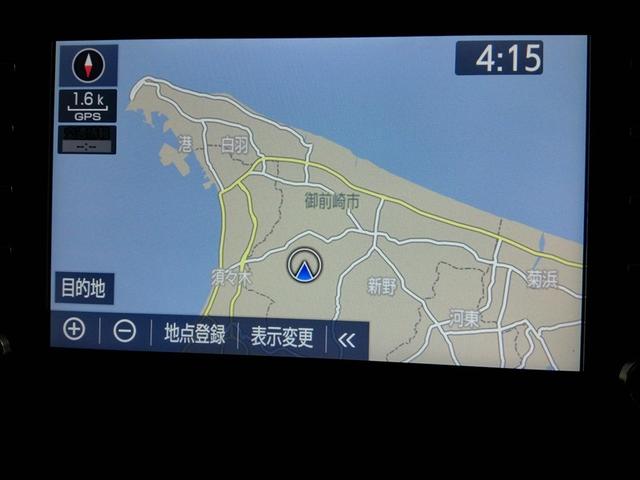 グランエース プレミアム　ワンオーナー　電動シート　安全装備　衝突被害軽減システム　横滑り防止機能　ＡＢＳ　エアバッグ　オートクルーズコントロール　盗難防止装置　バックカメラ　後席モニター　ＥＴＣ　ミュージックプレイヤー接続可（6枚目）