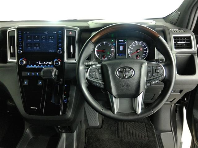 グランエース プレミアム　ワンオーナー　電動シート　安全装備　衝突被害軽減システム　横滑り防止機能　ＡＢＳ　エアバッグ　オートクルーズコントロール　盗難防止装置　バックカメラ　後席モニター　ＥＴＣ　ミュージックプレイヤー接続可（9枚目）