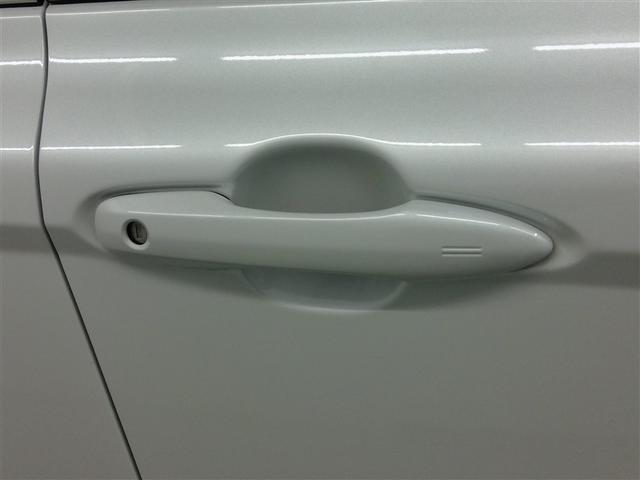 カムリ WSレザーパッケージ ハイブリッド ワンオーナー 革シート 電動シート 安全装備 衝突被害軽減システム 横滑り防止機能 ABS エアバッグ オートクルーズコントロール 盗難防止装置 ナビ バックカメラ ETC ドラレコ(7枚目)