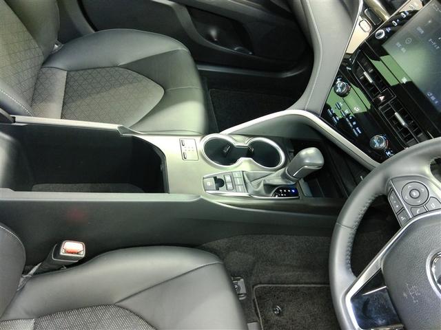 カムリ WSレザーパッケージ ハイブリッド ワンオーナー 革シート 電動シート 安全装備 衝突被害軽減システム 横滑り防止機能 ABS エアバッグ オートクルーズコントロール 盗難防止装置 ナビ バックカメラ ETC ドラレコ(13枚目)