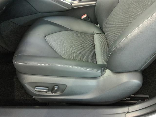 カムリ WSレザーパッケージ ハイブリッド ワンオーナー 革シート 電動シート 安全装備 衝突被害軽減システム 横滑り防止機能 ABS エアバッグ オートクルーズコントロール 盗難防止装置 ナビ バックカメラ ETC ドラレコ(15枚目)