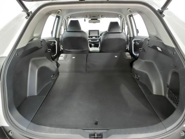 ＲＡＶ４ ハイブリッドＧ　ハイブリッド　ワンオーナー　４ＷＤ　電動シート　安全装備　衝突被害軽減システム　横滑り防止機能　ＡＢＳ　エアバッグ　オートクルーズコントロール　盗難防止装置　バックカメラ　ＥＴＣ　ドラレコ　キーレス（7枚目）