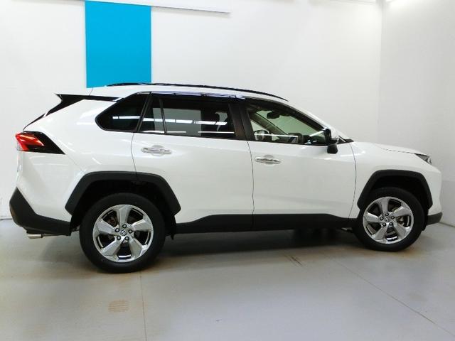 ＲＡＶ４ ハイブリッドＧ　ハイブリッド　ワンオーナー　４ＷＤ　電動シート　安全装備　衝突被害軽減システム　横滑り防止機能　ＡＢＳ　エアバッグ　オートクルーズコントロール　盗難防止装置　バックカメラ　ＥＴＣ　ドラレコ　キーレス（24枚目）