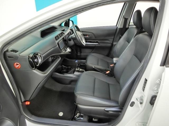 アクア Ｇブラックソフトレザーセレクション　ハイブリッド　ワンオーナー　衝突被害軽減システム　横滑り防止機能　ＡＢＳ　エアバッグ　オートクルーズコントロール　盗難防止装置　バックカメラ　ＥＴＣ　ドラレコ　ミュージックプレイヤー接続可　ＣＤ（11枚目）