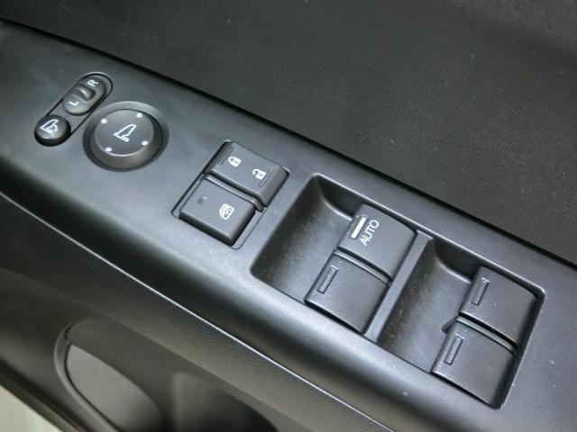 Ｎ－ＢＯＸ Ｇ・Ｌパッケージ　安全装備　衝突被害軽減システム　横滑り防止機能　ＡＢＳ　エアバッグ　盗難防止装置　アイドリングストップ　バックカメラ　ＥＴＣ　ドラレコ　ミュージックプレイヤー接続可　ＣＤ　スマートキー　キーレス（26枚目）