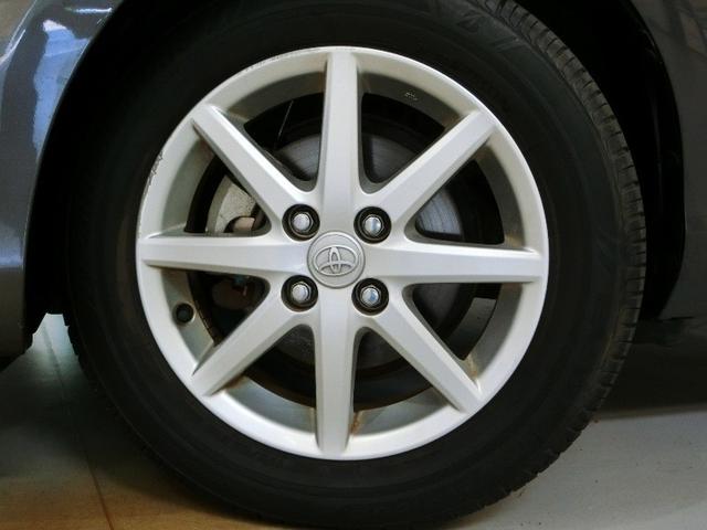 アクア Ｇ　ハイブリッド　ワンオーナー　横滑り防止機能　ＡＢＳ　エアバッグ　ＥＴＣ　ミュージックプレイヤー接続可　ＣＤ　キーレス　フル装備　アルミホイール　オートマ（9枚目）