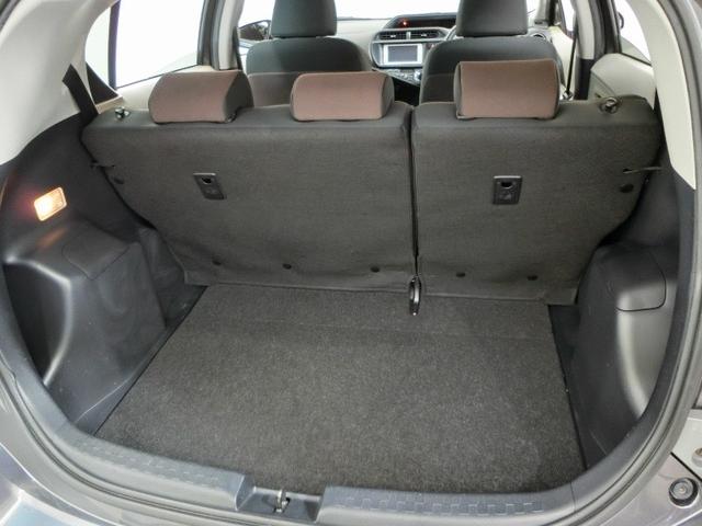 アクア Ｇ　ハイブリッド　ワンオーナー　横滑り防止機能　ＡＢＳ　エアバッグ　ＥＴＣ　ミュージックプレイヤー接続可　ＣＤ　キーレス　フル装備　アルミホイール　オートマ（14枚目）