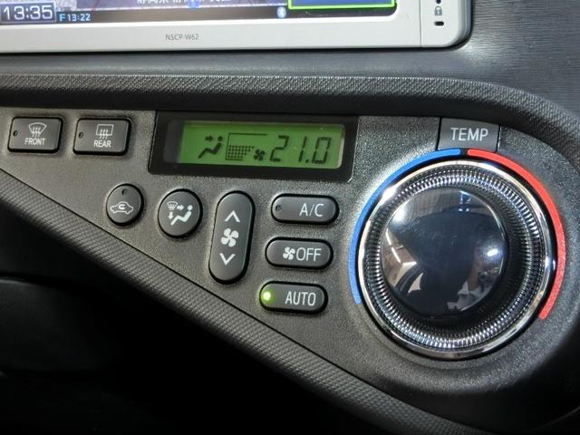 アクア Ｇ　ハイブリッド　ワンオーナー　横滑り防止機能　ＡＢＳ　エアバッグ　ＥＴＣ　ミュージックプレイヤー接続可　ＣＤ　キーレス　フル装備　アルミホイール　オートマ（22枚目）