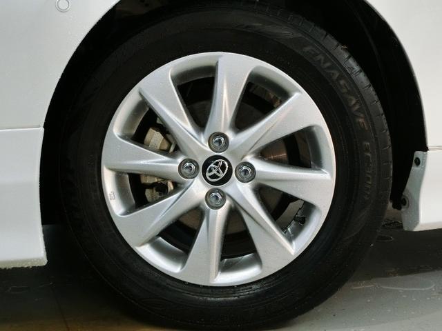 アクア Ｚ　ハイブリッド　ワンオーナー　安全装備　衝突被害軽減システム　横滑り防止機能　ＡＢＳ　エアバッグ　オートクルーズコントロール　盗難防止装置　ナビ　バックカメラ　ＥＴＣ　ドラレコ　スマートキー　キーレス（9枚目）