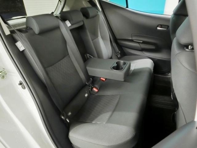 アクア Ｚ　ハイブリッド　ワンオーナー　安全装備　衝突被害軽減システム　横滑り防止機能　ＡＢＳ　エアバッグ　オートクルーズコントロール　盗難防止装置　ナビ　バックカメラ　ＥＴＣ　ドラレコ　スマートキー　キーレス（14枚目）